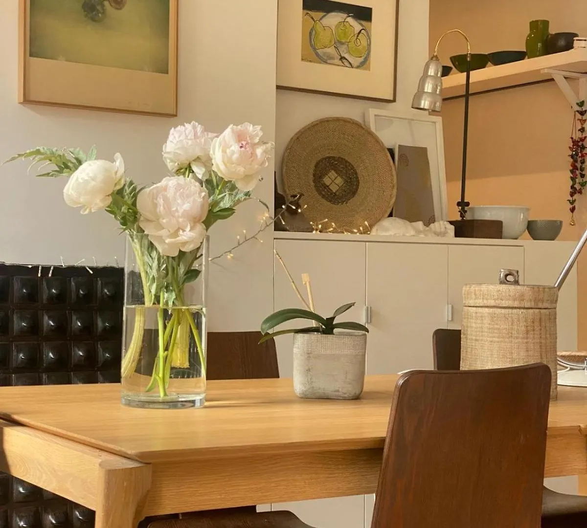 Apartment Appartement A Deux Pas Du Canal Saint Martin Paris France